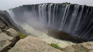 Las cataratas Victoria [upl. by Ardnassac870]