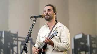 Noah Kahan spreads mental health awareness through livestream initiative during soldout Fenway s [upl. by Tonjes]