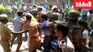 கோவையிலும் போலீஸ் தடியடி Police Attack Jallikattu Protesters at Kovai [upl. by Caraviello733]