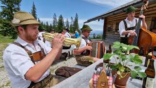 Musimachen auf da Wallgaueralm [upl. by Oelak]