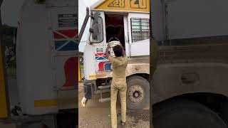 Truck driver sunday special matan chawal minivlog vlog truckvlog truckdrivevlogs delyvlogs [upl. by Aihseym]