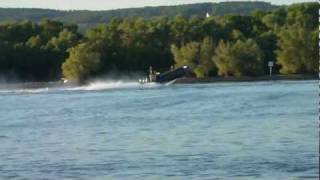 Geheimnisvolles Speedboot auf dem Rhein [upl. by Asek211]