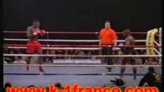 Remy Bonjasky vs Melvin Manhoef Part 12002 [upl. by Rafaellle]