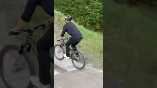 Chiller at Rellingen🤝🏻 mtb slopestyle bikelife flip lifesshortstuntit [upl. by Marguerie]