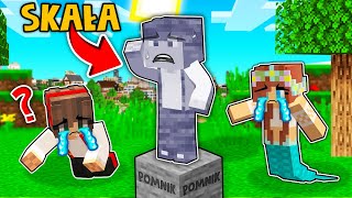 ZOSTAŁEM SKAŁĄ I MAM PROBLEM Z PORUSZANIEM SIĘ W MINECRAFT GPLAY amp LUMI [upl. by Wittenburg313]