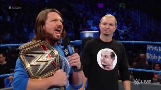 Dean Ambrose ataca a James Ellsworth por TLC 2016  en español [upl. by Niai]