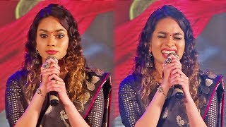 Kannama song live performance by Santhosh Narayanan daughter Dheee in WE Awards  Kaala [upl. by Goodwin]