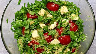 Dieses Quinoa Salat Rezept ist super lecker schnell und einfach Rucola Salat  Mozzarella amp Tomaten [upl. by Anned]