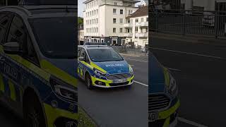 FuStW Polizei NRW Paderborn auf Einsatzfahrt [upl. by Akinehc]