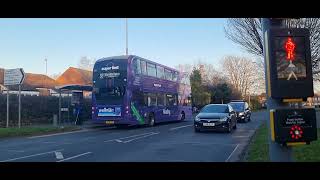 Reading buses in 711 on route 86 to Calcot [upl. by Baum]