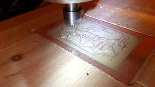 20131018 Producing PCB with CNC machine Raspberry Pi  IRampTemp daughterboard [upl. by Modeste]