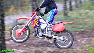 95 Honda CR250 Braaaps [upl. by Ahcrop657]