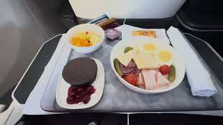 Meal Mondays Delta Airlines SEALAX First Class [upl. by Oicaro]