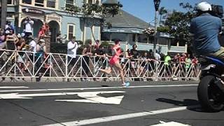 2015 Carlsbad 5000  Deena Kastor  slow motion video [upl. by Thaddaus]