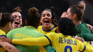 Brasil vence 1ª no handebol feminino  AFP [upl. by Colier]