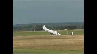 King Air Nose Wheel Collapse [upl. by Lyndon]