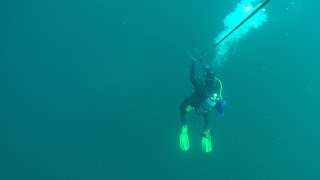 Spearfishing and scuba diving the Monroe shipwreck off Chincoteague Virginia [upl. by Lliw377]