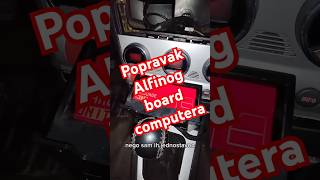 Popravak Alfinog board computera alfa156 alfaromeo solderingiron lemilica kondenzator cap [upl. by Ahseuqram]