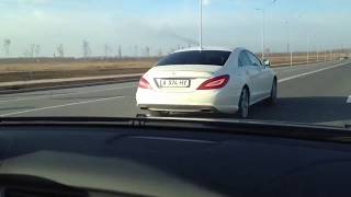 Mercedes CLS 63 AMG vs Mercedes CLS 500 W218 ppperformance [upl. by Mazman]