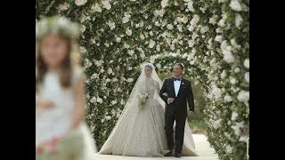 Lara Scandars breathtaking bridal entrance [upl. by Fini]