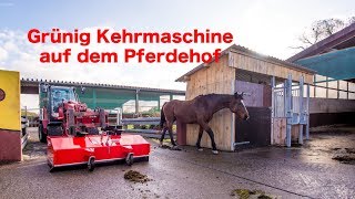 Pferdehof Pferdeäpfel aufsammeln  entmisten leicht gemacht mit der Grünig Kehrmaschine [upl. by Reteid158]