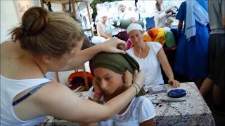 Turban tying at the European Yoga Festival Style 3 [upl. by Blunt201]