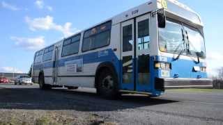 Cornwall Transit MCI Classic Bus 9139  Stopping [upl. by Radu]