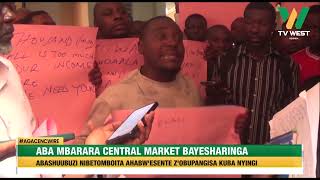 AGACENCWIRE Abashuubuzi ba Central market bayesharinga nibetomboita ahabwesente zokupangisa [upl. by Essilevi341]