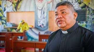 Párroco de la iglesia de San Bartolomé Perulapía agradece labor de reos [upl. by Anirbus521]