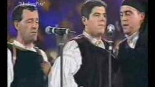 Tenores di Bitti Mialinu Pira al IX Concerto in Vaticano 2001 [upl. by Perla]