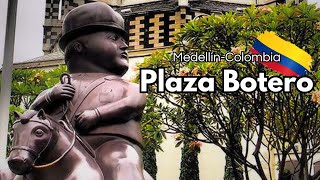 Un Paseo por la Plaza Botero Esculturas Gigantes de Fernando Botero [upl. by Novyad591]