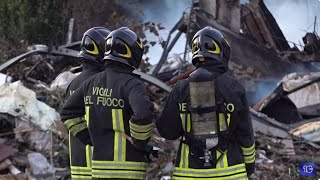 Maxi incendio di Tor Cervara focolai ancora attivi PCB oltre i limiti  Canale 10 [upl. by Ydisac945]