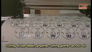 cutting Stiker mesin graphtec cutting plotter ce700060 graphtec [upl. by Anawd]