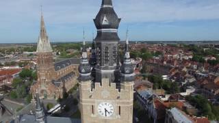 Le beffroi dArmentières  la fierté de la cité de la toile [upl. by Schaper541]