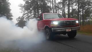 1995 ford f150 49 burnout on 31s [upl. by Ecienaj]