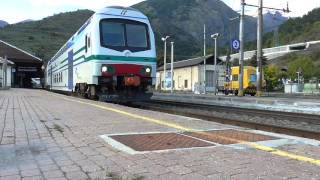 Vivalto Trenitalia  Départ de la gare de Bardonèche sur la ligne SFM3 [upl. by Eniamrehc]