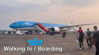 HD Walking toBoarding KLM Royal Dutch Airlines 777300ER  Johan Adolf Pengel Airport  RoopramAv [upl. by Anesor]