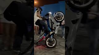 Handbrake wheelies kawasaki636 kawasakizx6r wheeliebike handbrake bikelife shortviral sub [upl. by Meave]