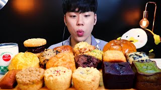 ASMR 스콘 크럼블 브라우니 각종 빵 먹방 디저트 리얼사운드 SCONE MUKBANG DESSERT REAL SOUND [upl. by Shanley]