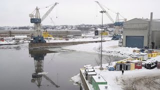 Le chantier maritime Davie lance un Centre national des briseglaces [upl. by Frere975]