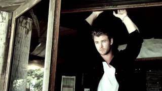 Flaunt Chris Hemsworth [upl. by Ainattirb591]