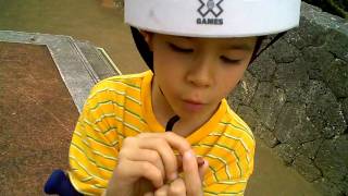 Kid finds million dollar gold rockamazing discovery [upl. by Adien]