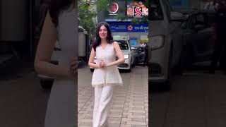 Divya Khosla Kumar in All White Looking Dreamy  Bollywood Viral Videos  N18S  shortvideo [upl. by Lledra]