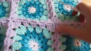 Granny Squares zusammenhäkeln  direkt  während man häkelt [upl. by Daisy101]