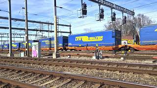 LKW Walter Transport mit der BLS Cargo  Durchfahrt in Burgdorf [upl. by Clifton]