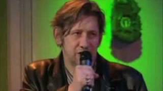 Shane Macgowan  whale quotFairytale of New Yorkquot on Harry Hill TV Burp [upl. by Brunhild]