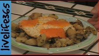 How toMake a KillerPerfect Fried Egg and Potato Breakfast [upl. by Calabrese153]