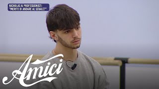 Amici 23  Nicholas e il confronto con i ballerini professionisti [upl. by Dressler348]