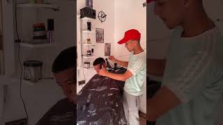 حسانة ب بيظة وشمعة barber barbershop haircut [upl. by Babbette]