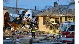 Aircraft in Indiana  Plane Crashes into House  2 People Killed Breaking News [upl. by Stranger]